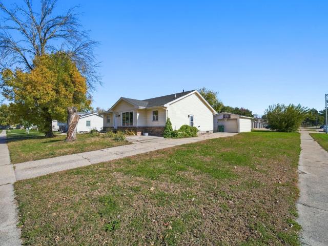 House for sale in College Park Plaza Northwest, Ankeny
