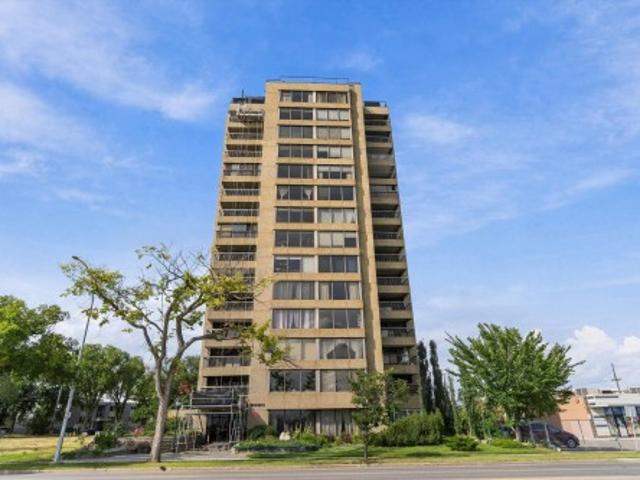 Condo for sale in Wedgewood, Alberta