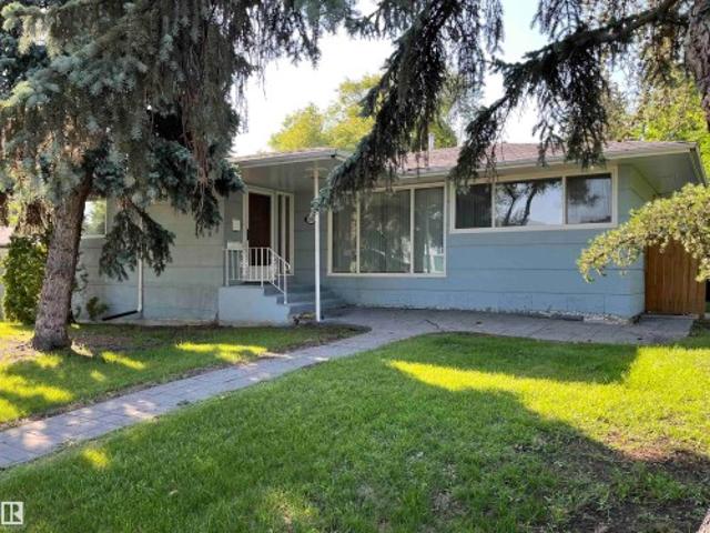 House for sale in Wedgewood, Alberta