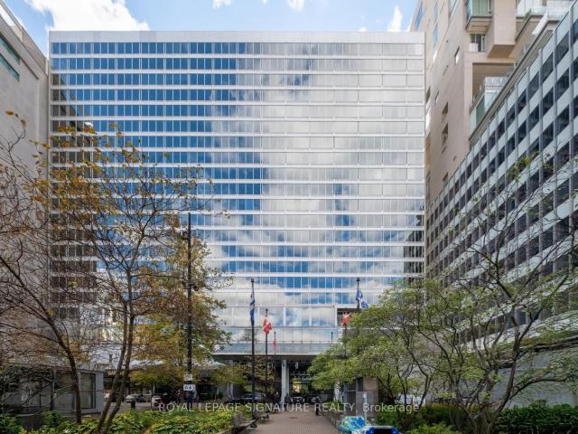 Condo for sale in Toronto, Golden Horseshoe