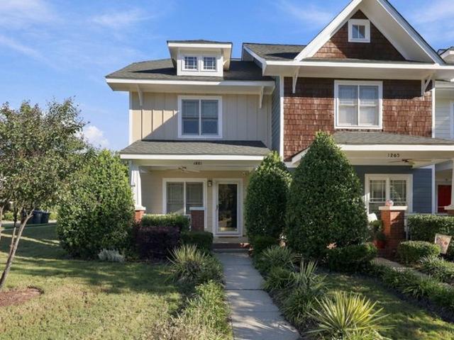 Townhouse for sale in Bungalow Park at Scotts Mill, Apex