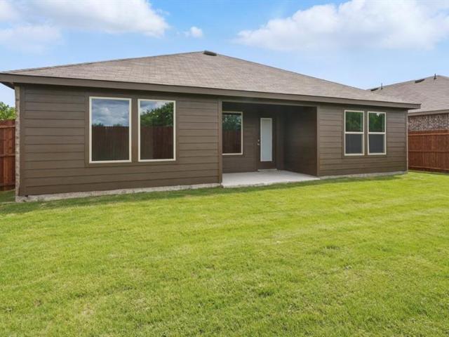 House for sale in Leonard