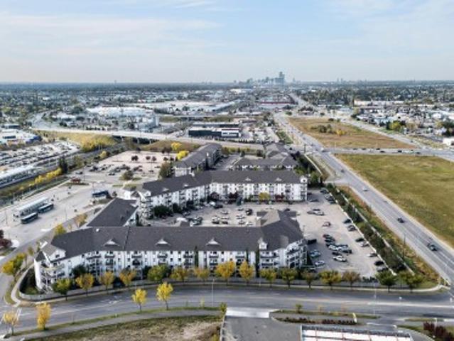 Condo for sale in Clareview Business Park, Edmonton