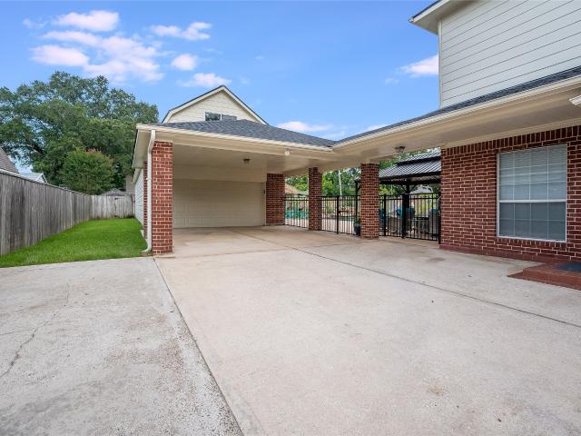 House for sale in League City
