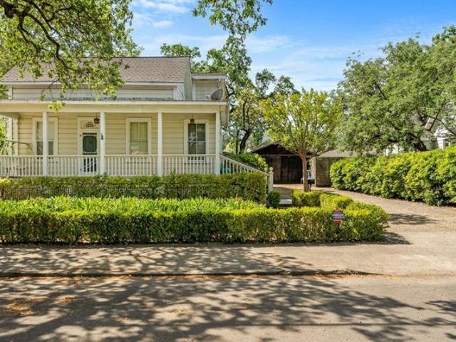 House for sale in Saint Helena, California