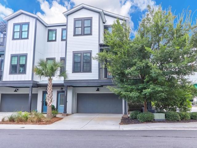 Townhouse for sale in Mount Pleasant, South Carolina