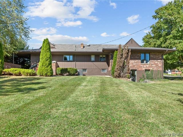 House for sale in Salem, Washington County