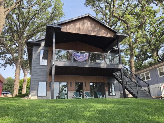 House for sale in Okoboji, Iowa