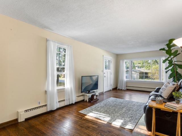 House for sale in Fox River Grove, McHenry County