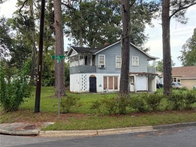 House for sale in Savannah, Georgia