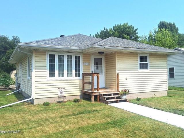 House for sale in Walhalla, North Dakota