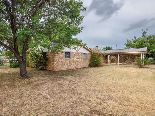 House for sale in Ballinger, Runnels County