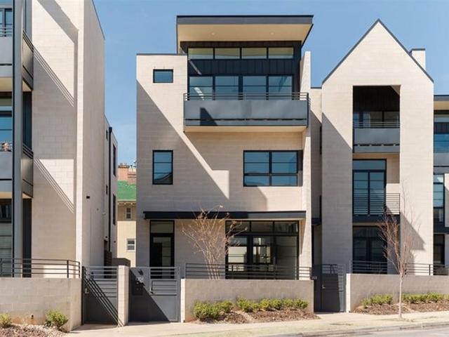 Condo for sale in Oklahoma City, Oklahoma