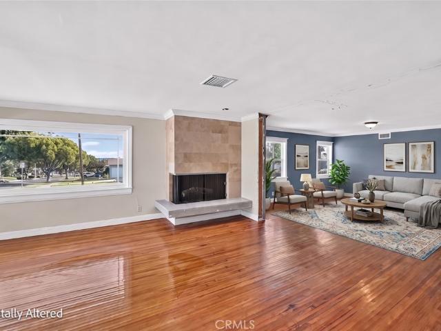 House for sale in Downtown Fullerton, Fullerton