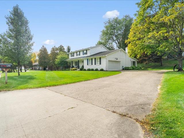 House for sale in Owosso, Shiawassee County