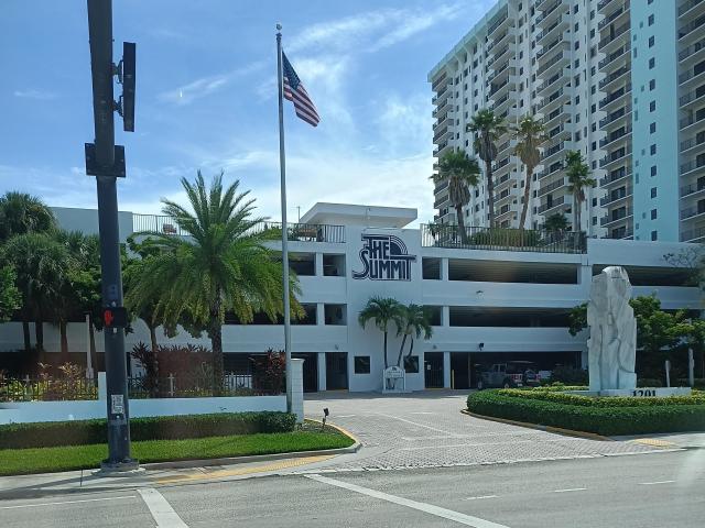 Property for sale in Hollywood, Florida