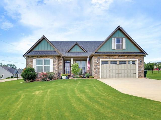 House for sale in Inman, South Carolina