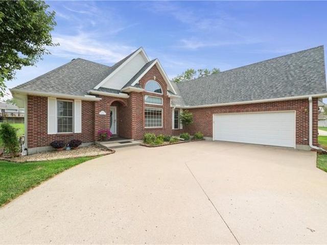 House for sale in Cameron, Missouri