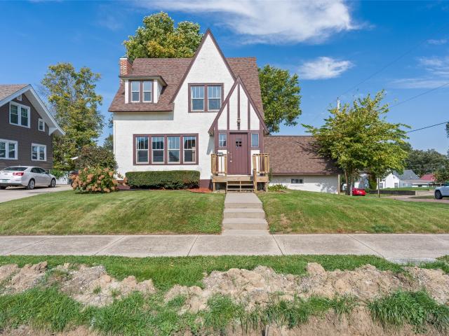 House for sale in Marshalltown, Marshall County