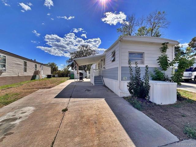 House for sale in The Grove at Alta Ridge, Thornton