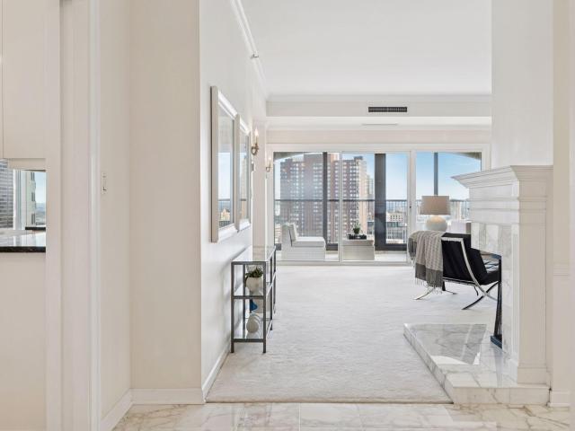 Condo for sale in Hennepin, Minnesota