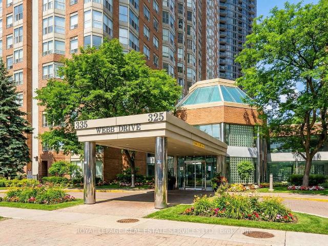 Condo for sale in Toronto, Golden Horseshoe