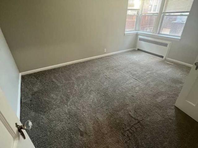 Apartment for rent in Lakewood, Ohio