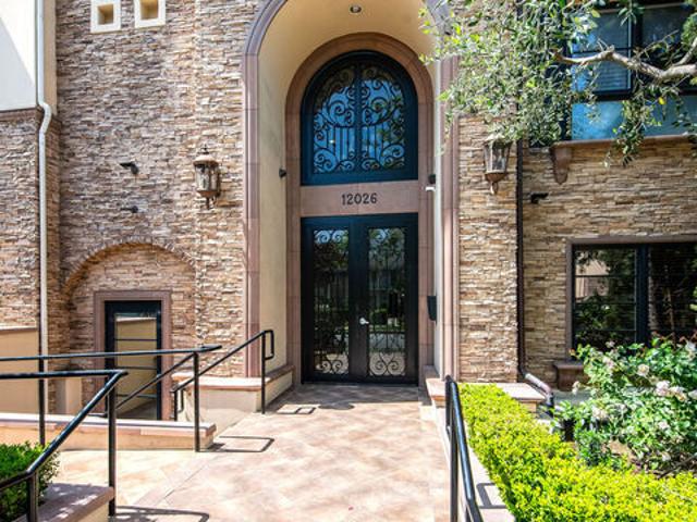 Property for rent in Studio City Neighborhood Council District, Canoga Park