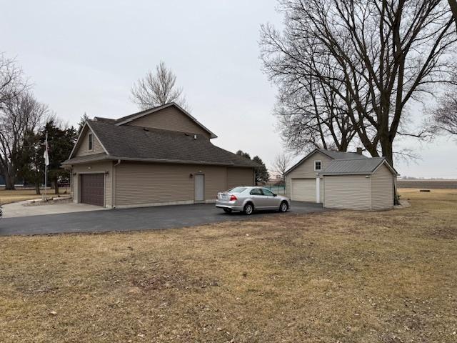 House for sale in Newark, Illinois