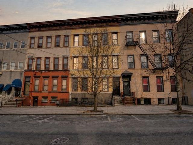 Condo for sale in Hudson, New Jersey