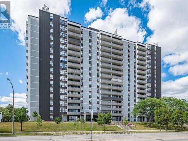 Condo for sale in Burlington, Ontario