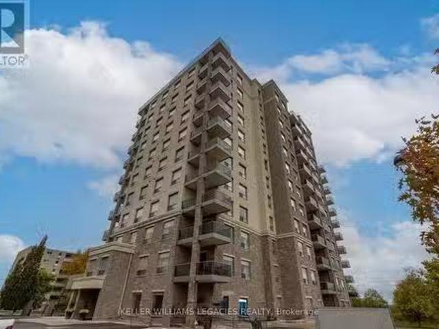Condo for sale in Waterloo, Ontario