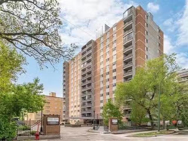 Condo for sale in East St. Paul, Manitoba