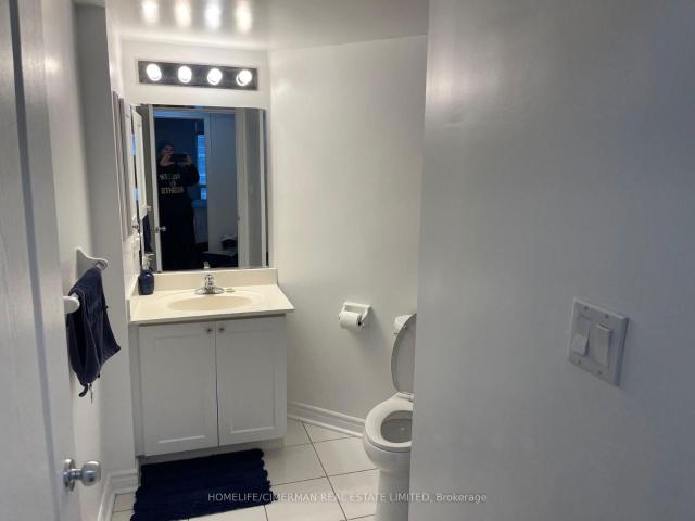 Condo for sale in Toronto, Golden Horseshoe