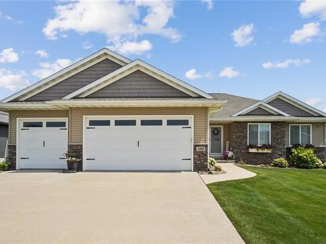 House for sale in Linn, Iowa