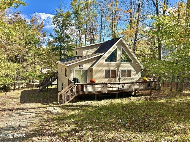 House for sale in Lake Ariel, Lake Township