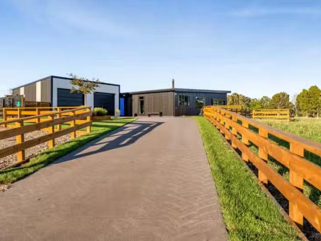 House for sale in Hillsborough, Taranaki