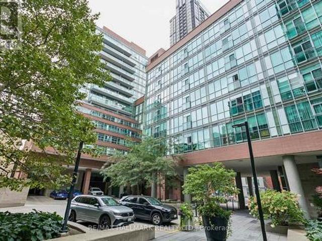 Condo for sale in Woburn, Ontario