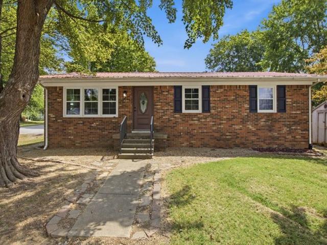 House for sale in Hartford, Kentucky