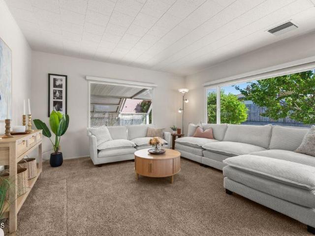 House for sale in Mira Monte, Ojai