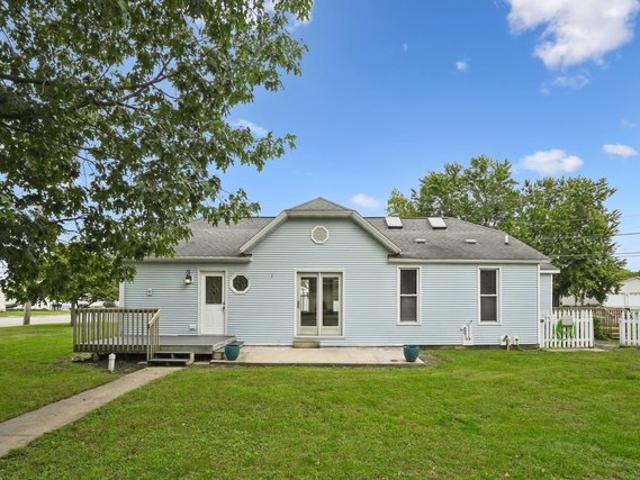 House for sale in Erie, Whiteside County