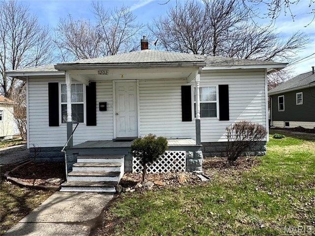 House for sale in Litchfield, Illinois