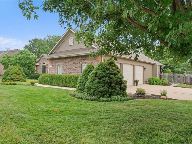 House for sale in Grain Valley, Missouri