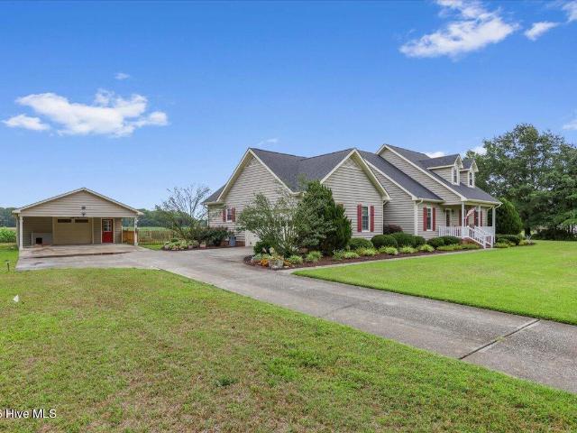 House for sale in Mount Olive, North Carolina