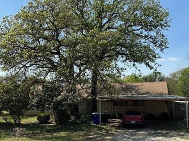 House for sale in Kennedale, Texas