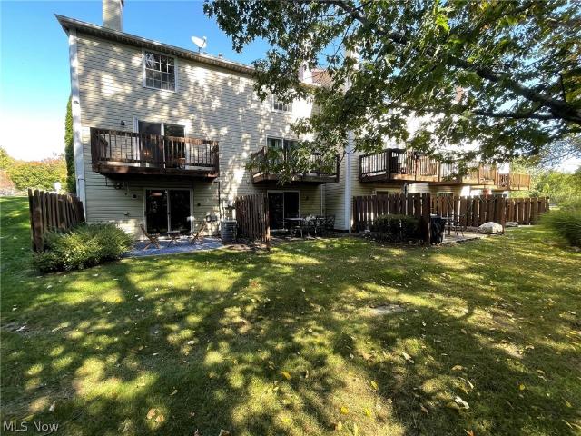 Condo for sale in Willoughby, Lake County