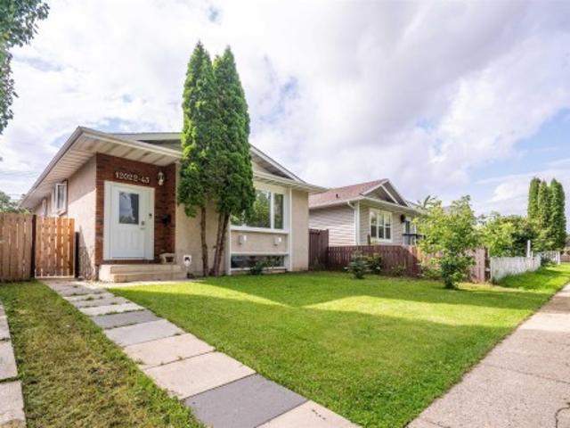 House for sale in Wedgewood, Alberta