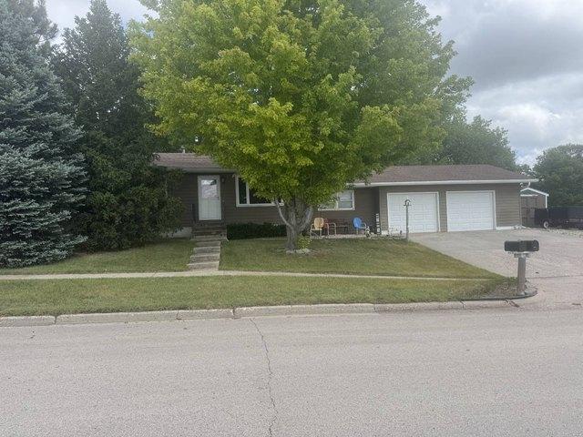 House for sale in Winner, South Dakota
