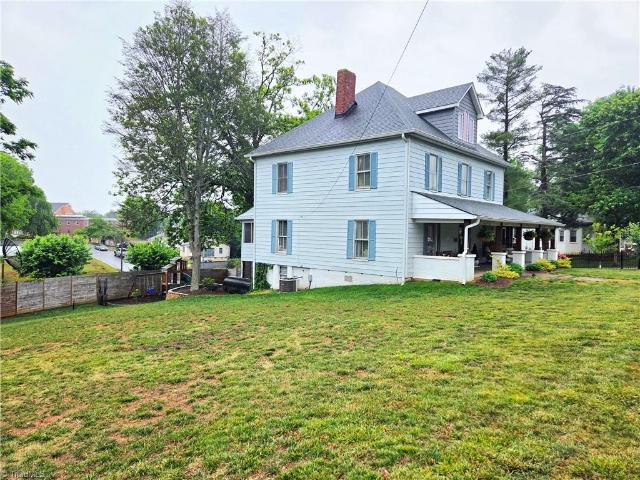 House for sale in Millers Creek, North Carolina