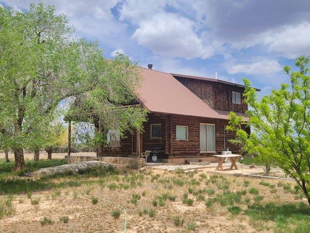 House for sale in Iron, Utah